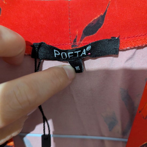 Poeta wrap dress size M/L, like new, red