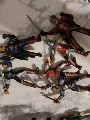 Papo knights figures used