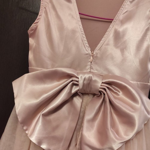 Dress like new for 6-7 years old with glitter tulle, pink