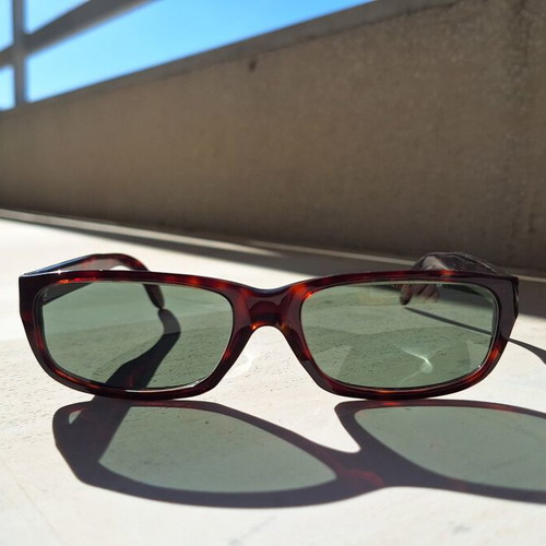 Scorpion Tortoise Sunglasses like new, brown multicolor