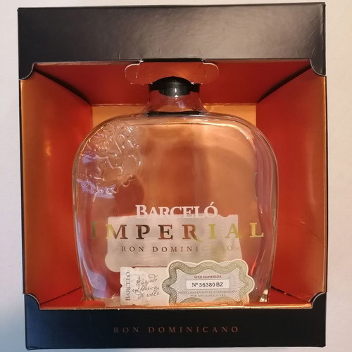Ron Barcelo Imperial 700ml like new, empty decorative bottle