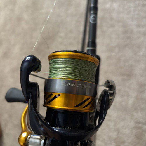 Shimano Fx XT Spinning Rod 2.40m with Daiwa Revros LT 2500 Reel like new