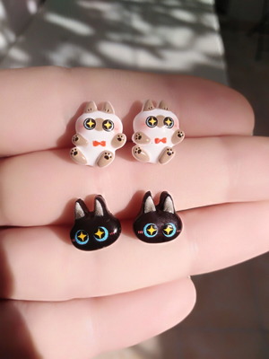 Handmade hypoallergenic earrings pack of 2 pairs with cat design