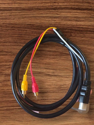 HDTV/3RCA cable 1.5m new