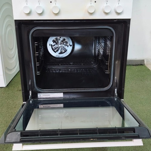 Electrolux electric stove with oven