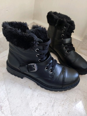 Biker boots with fur size 39 in excellent condition