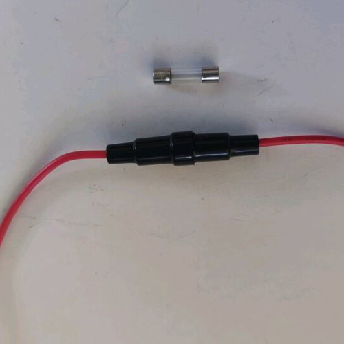 Cable fuse holder 3 pieces, black screw 22AWG, 5X20mm for glass fuses Pili-Paradis