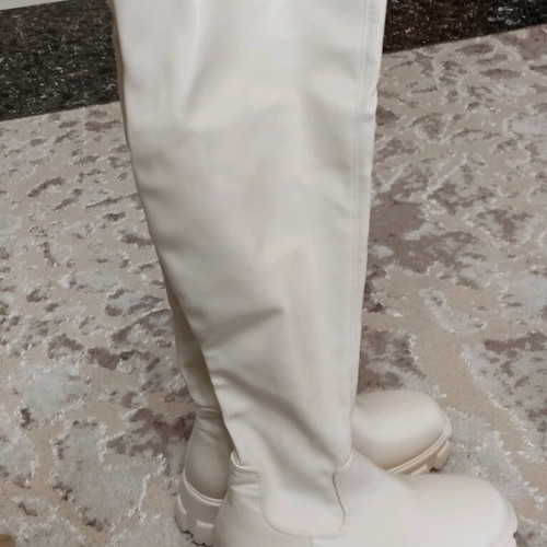 Dipates boots over the knee new, beige