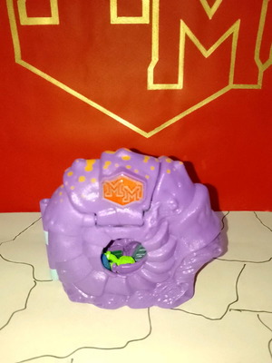 Mighty Max Sinks Nautilus shell only like new