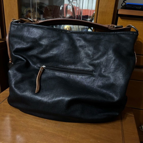 Black Diana&Co large shoulder bag like new