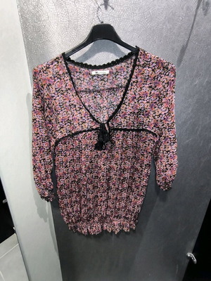 Boho Floral / Paisley Print blouse like new, one size