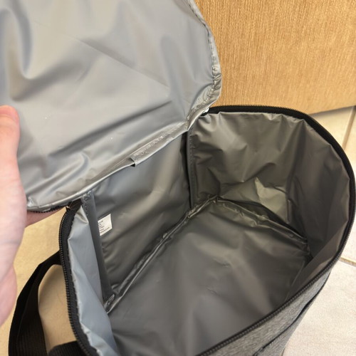 Foldable Cooler Bag new for Beach and Sea