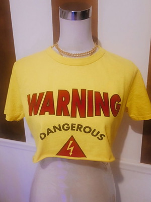 Zara κίτρινο crop t shirt μεταχειρισμένο, streetwear ρετρό industrial στιλ