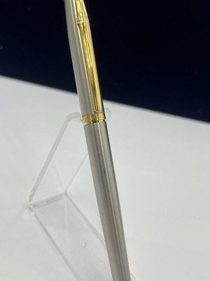 Elysee pen new without box