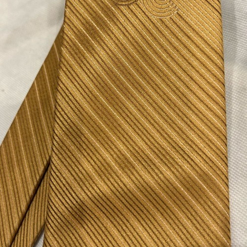 Lanvin tie like new, gold color