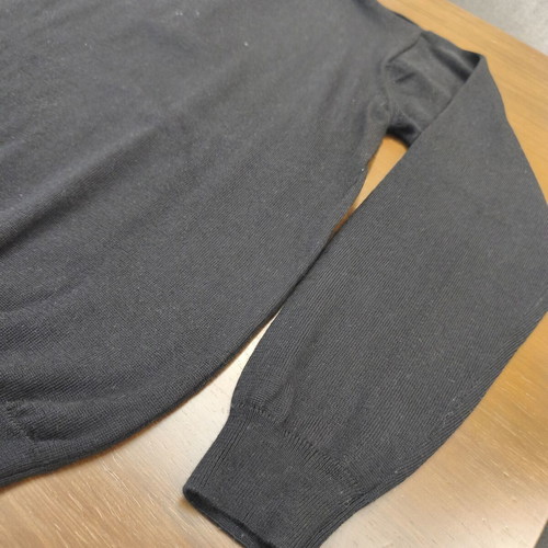 Lacoste men's wool sweater medium black like new