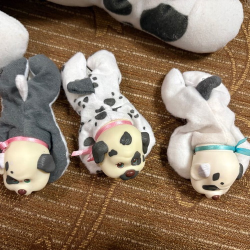 Puppy Surprise dog with 3 babies, like new, 90s collection