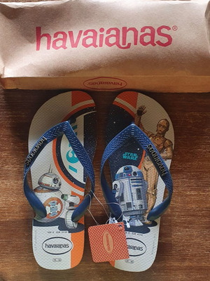 Havaianas Star Wars R2-D2 & C-3PO flip-flops brand new, size 39-40