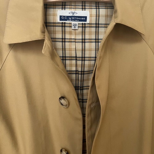 Children's trench coat like new, size 6 years, beige-camel