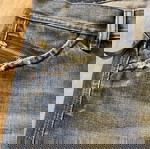  Jean Diesel n.30 ελάχιστα φορεμένο. Τιμή αγοράς 160 € τιμή πώλησης 50€