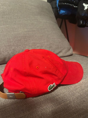 Lacoste hat red like new