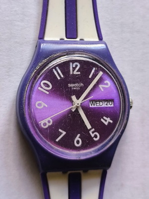 Swatch Nuora Gelso GV701 watch used, purple and white