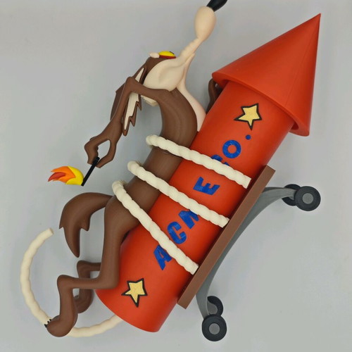 Wile E. Coyote & Road Runner figures new from 3d printer