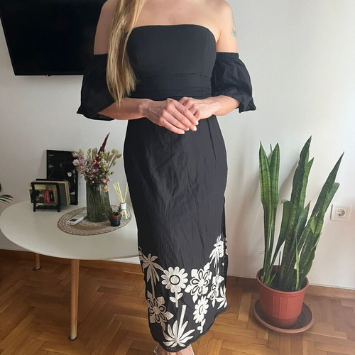 Off Shoulder Summer Dress Be You like new, 100% cotton, black, size M