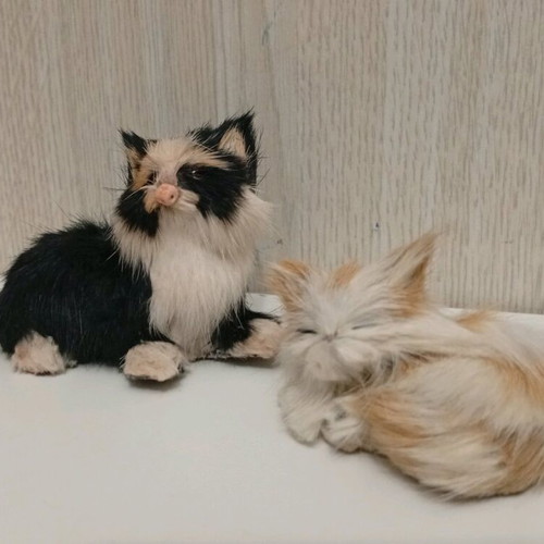 Vintage realistic cat figurines used, set with white, black, beige