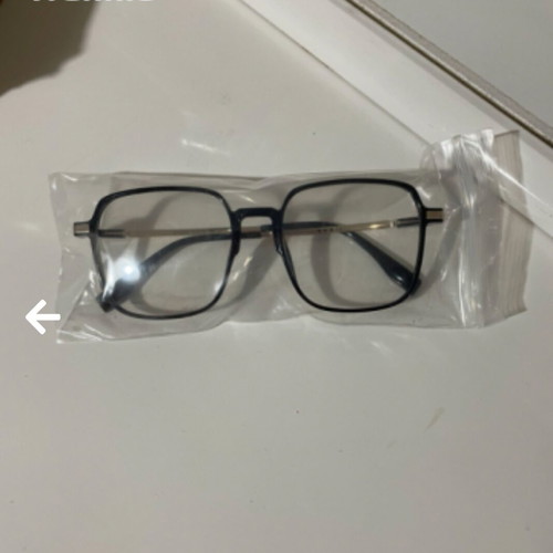 Myopia glasses -1 with giópter wrong frame
