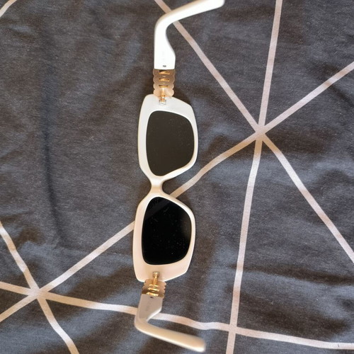 Sunglasses like new, white
