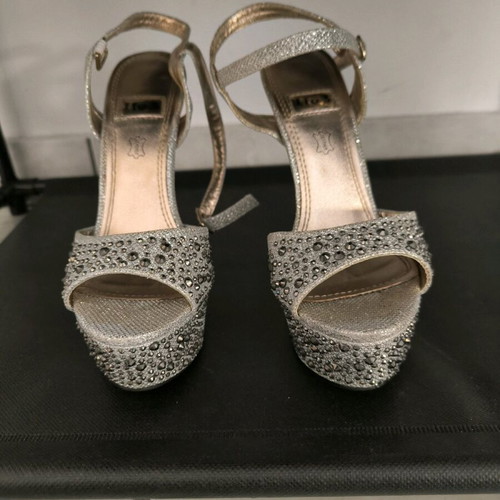 Women's wedding sandals like new, silver, size 36
