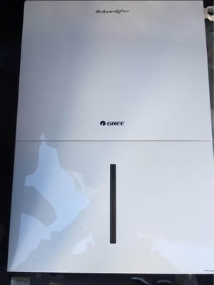 Gree dehumidifier like new
