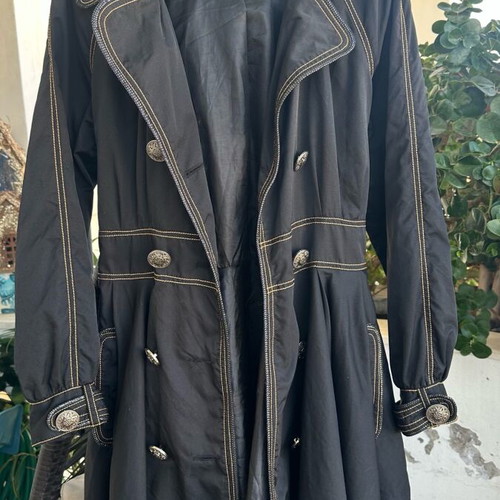 Waterproof trench coat size S like new, black