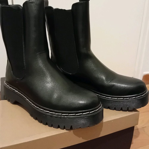 Seven black ankle boots size 37 new unworn