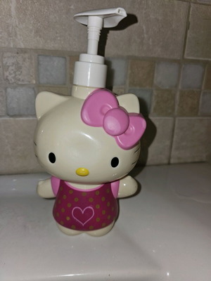 Hello Kitty children's soap dispenser used