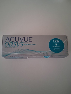 Acuvue Oasys с HydraLuxe дневни контактни лещи 7 миопия, комплект от 54