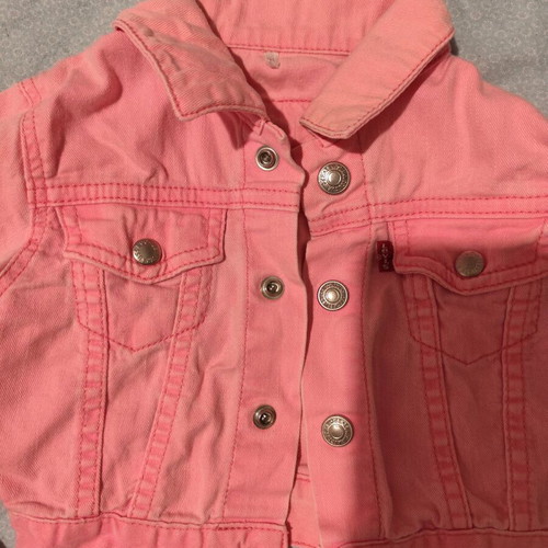 Pink Levi's denim jacket 6 months like new