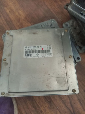 Computer ECU for Mercedes W210 used, A6111532879, 0281010534