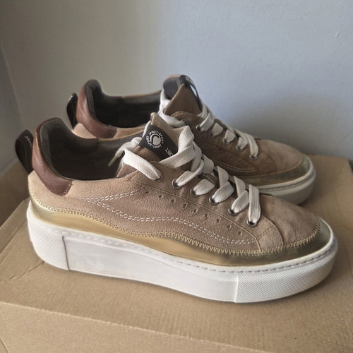 Janet & Janet brown double-layer leather sneakers size 38 like new