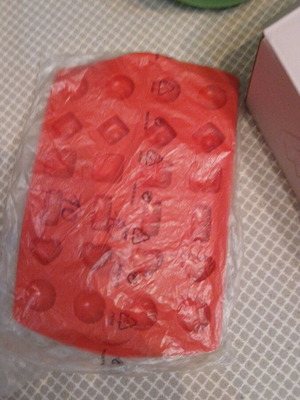 Silicone mold for chocolate Tupperware new