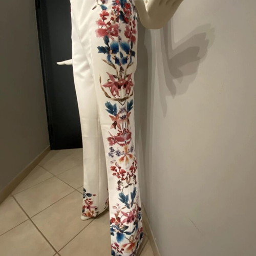 Women's white pants with floral designs, new