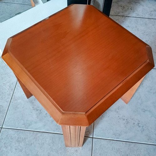 Coffee table like new, dimensions 46x46x40 cm