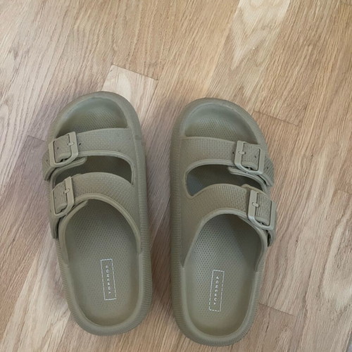 Topshop flat slippers like new, size 39, green