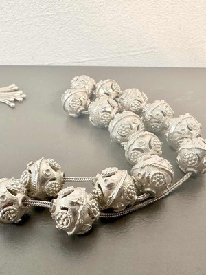 Silver worry beads new with 15 beads, 925 silver, length 27 cm