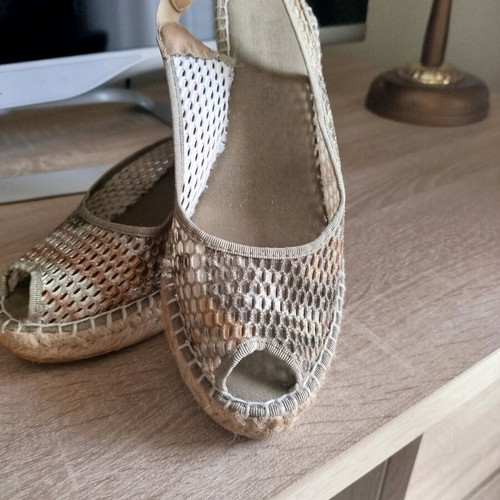 Women's platform sandals used, size 37