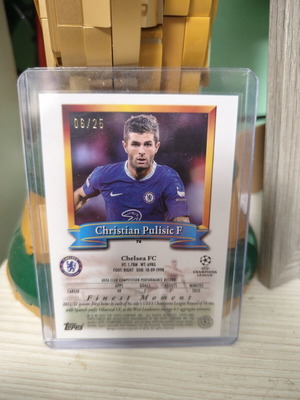 Flashback Christian Pulisic Topps Finest card like new