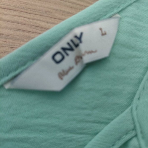 Only lingerie top new, mint color with back design, size L