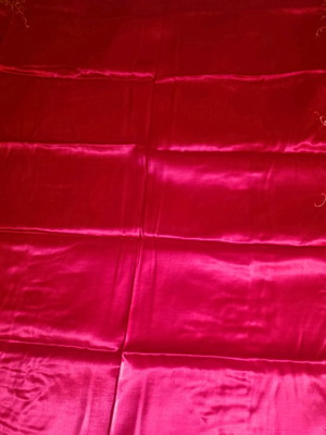 set of 8 pieces throw- pillowcases- table runners - napkins vintage satin