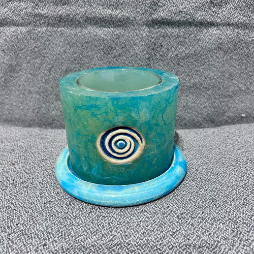 Wax candle holder like new with glass jar and ceramic base